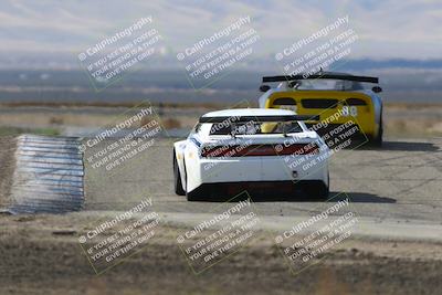 media/Oct-26-2025-CalClub SCCA (Sun) [[8ce1e69566]]/Group 4/Grapevine/